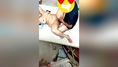 Amateur mature 3d video of a chubby slut with a big booty