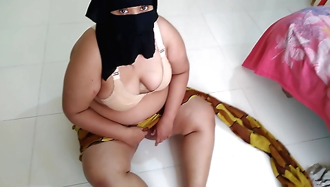 Indian woman is stuck under bed when her neighbor fucks her