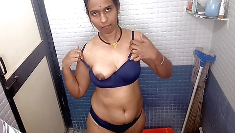 Desi Indian Marathi Amature Horney Couple Fuck In Bathroom