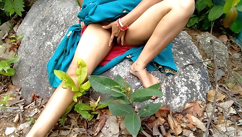Indian girl has hairy pussy in the outdoors on the forest