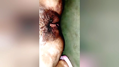 Female porn babe with a natural body enjoys a relaxing night