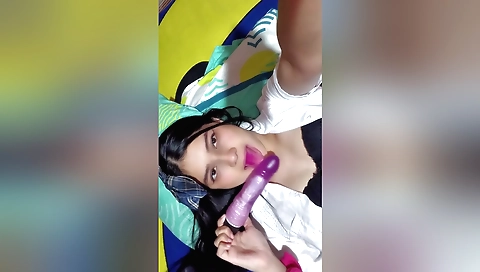 Big boobs teen 18+ naked on the bed and masturbate with dildo