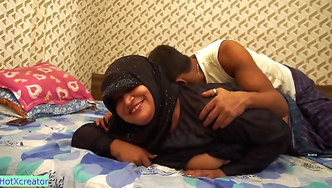 Indian amateur milf with big ass enjoys some rough sex