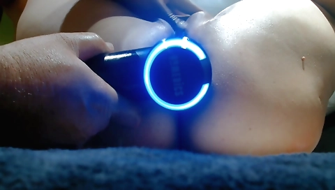 Indian busty whore masturbates in the amateur clip