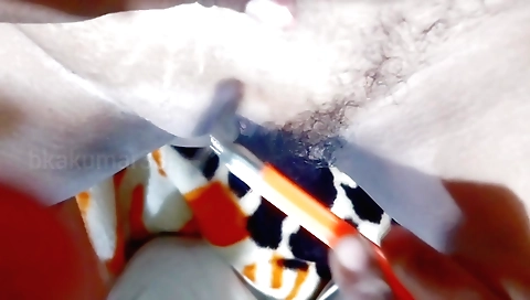 Girl in amateur hd sex video enjoys hard penetration