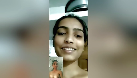 Indian teen with small tits shows off her natural curves