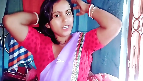 Indian schoolgirl in a red dress is fucked at the hotel