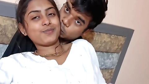 My hot brunette babe has a good body and a sexy face