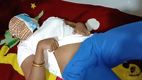 Indian brunette gets her pussy pounded by a hard dick