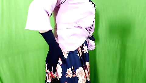 Indian girl gets fucked in the house housewife clip