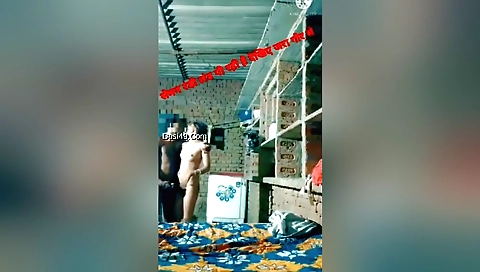 Bhabhi gets her pussy licked and fingered in a webcam vid