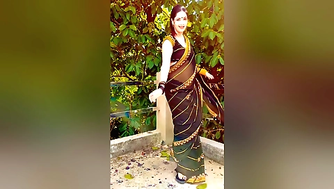 Indian teen solo sex with a handsome man in outdoor