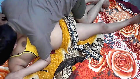 Horny Indian girl with a big ass 1st time in a hot sex session