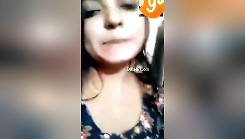 Sexy girl in sexy outfit shows her natural body on webcam