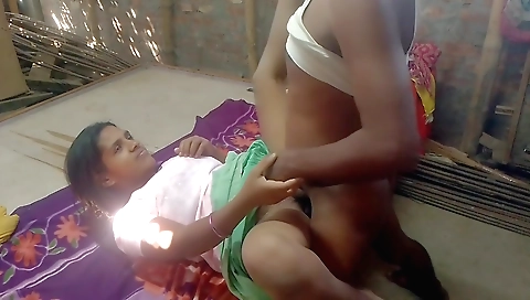 Indian brunette gets fucked in a hot hd amateur clip