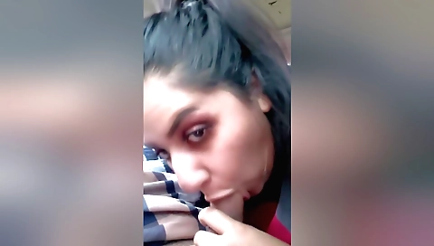 Today Exclusive- Super Sexy Look Nri Girl Gives Nice Blowjob On Car