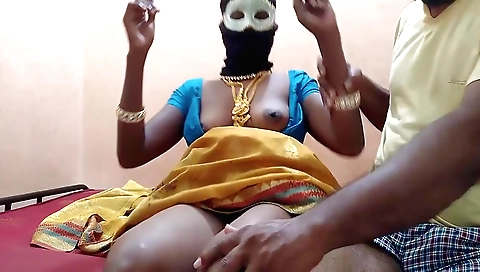 Indian sex video showing a big dick sucking a big tits