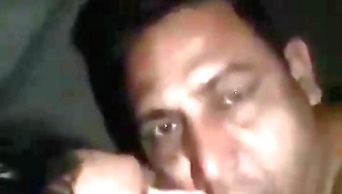 Porn video of mature busty woman having sex in webcam