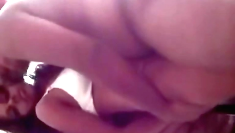 Indian camgirl showing her beautiful face on webcam