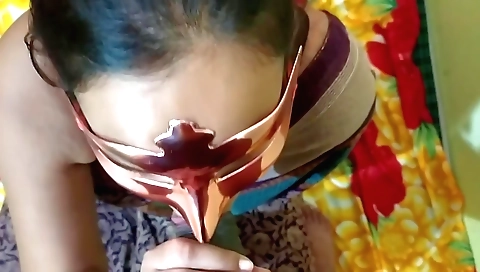 Indian brunette girl is doing some blowjob and facial