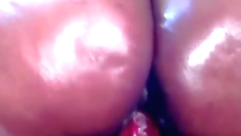 Indian amateur solo female masturbates with her toys