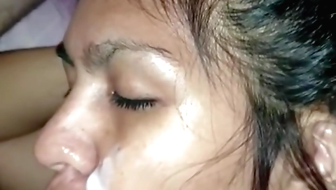 Blonde girl is getting facialized in a deepthroat vid