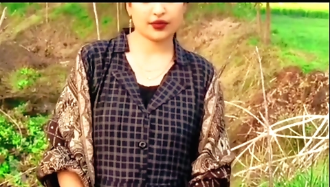 Amateur teen 18+ with a natural body in the garden