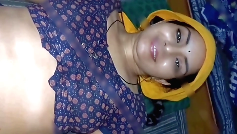 Indian teen stepsister has a blowjob and handjob pov