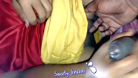 Slutty brunette gets her pussy pounded in a tight pantyhose