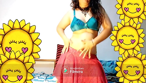 Indian solo female shows off her cute body and tits