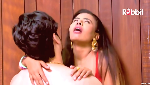 Brunette babe with big ass is licking her pussy outside